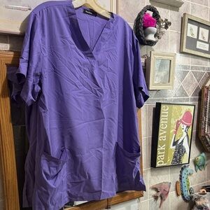 Niaahinn scrub shirt